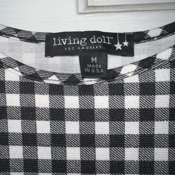 Black & White Crop Top - Picture 2 of 3